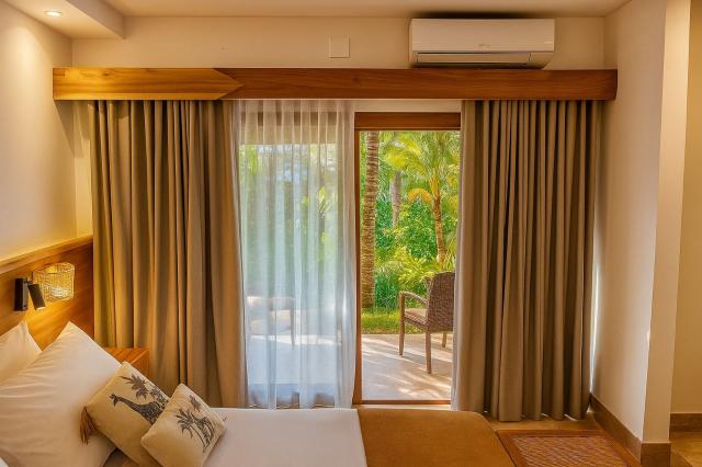 Jaz Amaluna Beach Resort