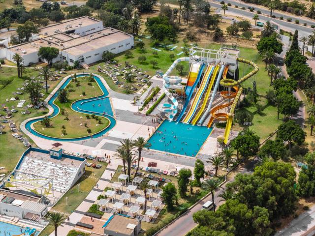 One Resort Premium