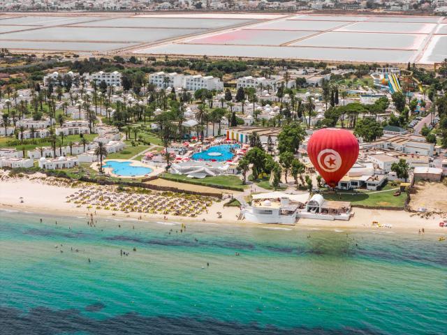 One Resort Premium