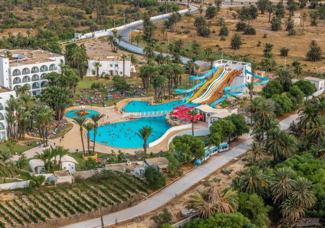 One Resort Premium