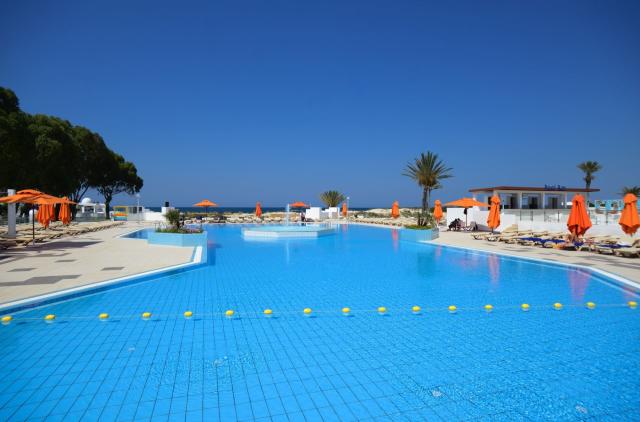 One Resort Premium