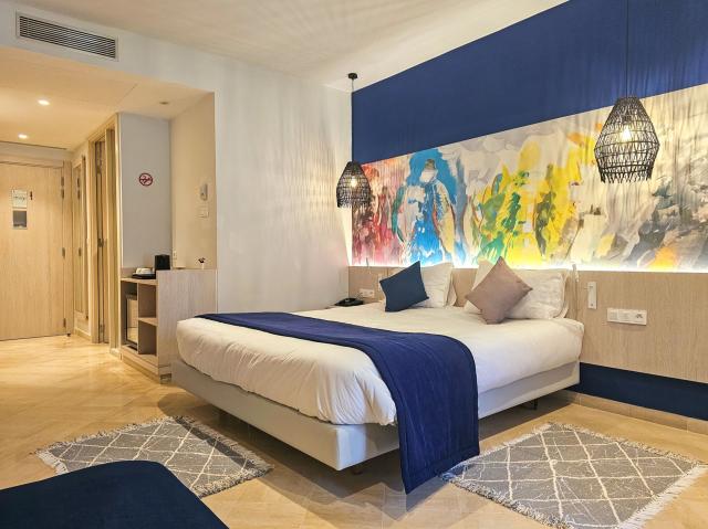 One Resort Premium
