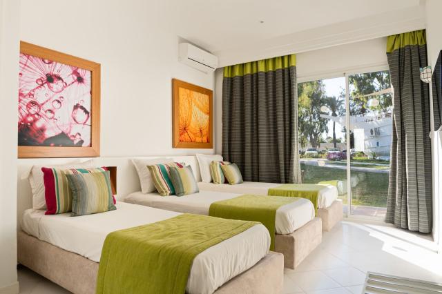 One Resort Premium