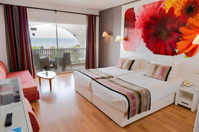 One Resort Premium