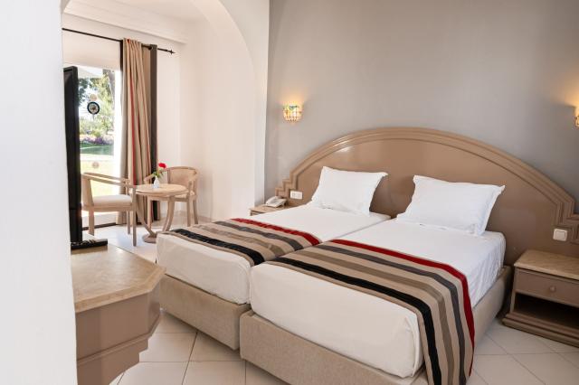 One Resort Premium