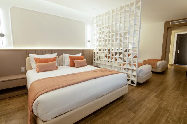 One Resort Premium