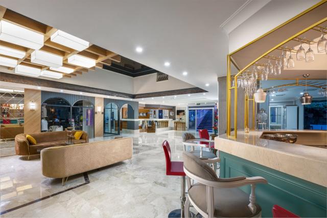 Big Blue Suite
