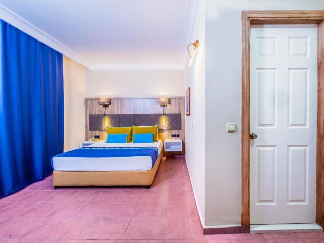 Big Blue Suite