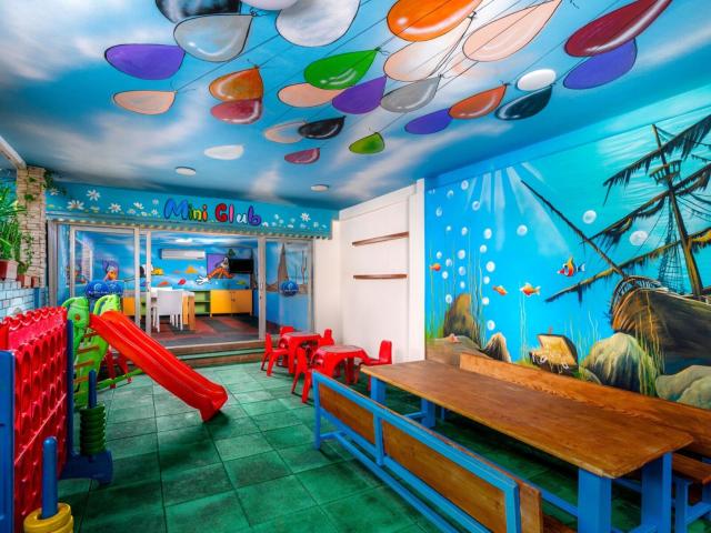Big Blue Suite