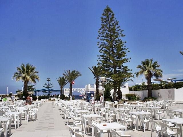 El Mouradi Club Selima