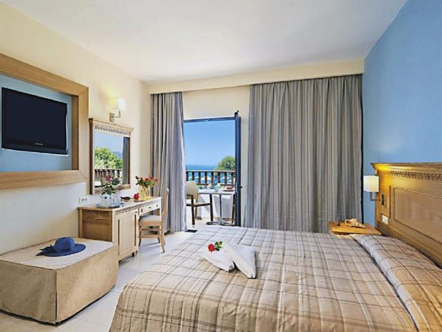 Geraniotis Beach Resort
