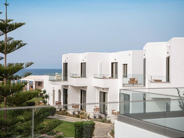Geraniotis Beach Resort
