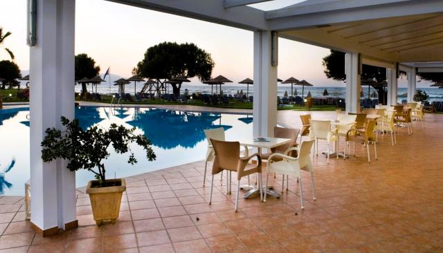Geraniotis Beach Resort