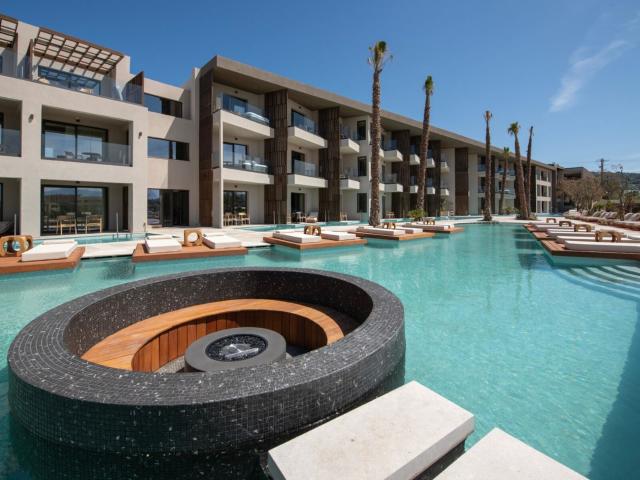 Nalu Resort & Spa