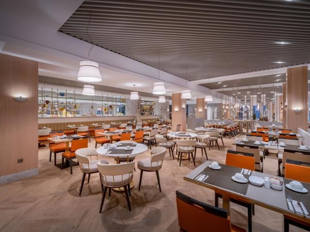 Trendy Palm Beach