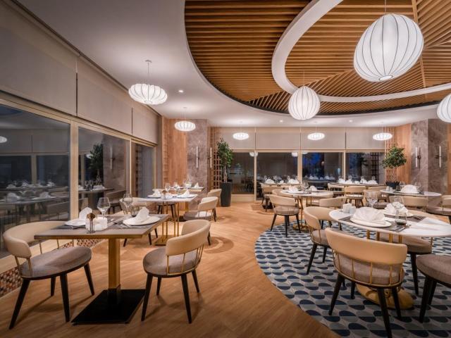 Trendy Palm Beach