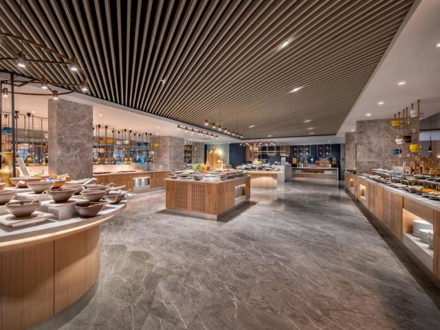 Trendy Palm Beach