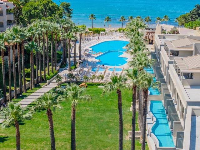 Melas Holiday Village