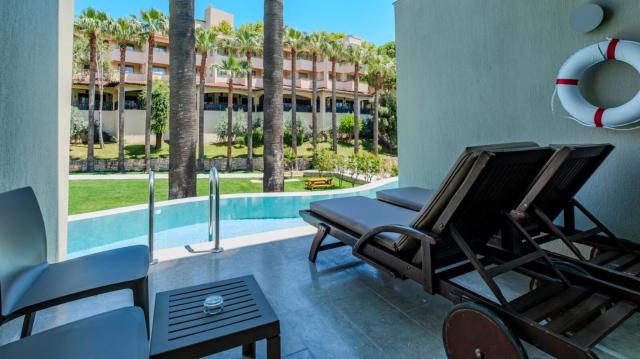 Melas Holiday Village