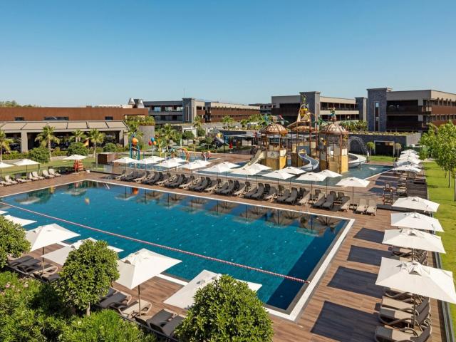 Jacaranda Luxury