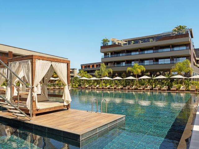Jacaranda Luxury