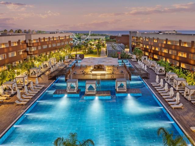 Jacaranda Luxury