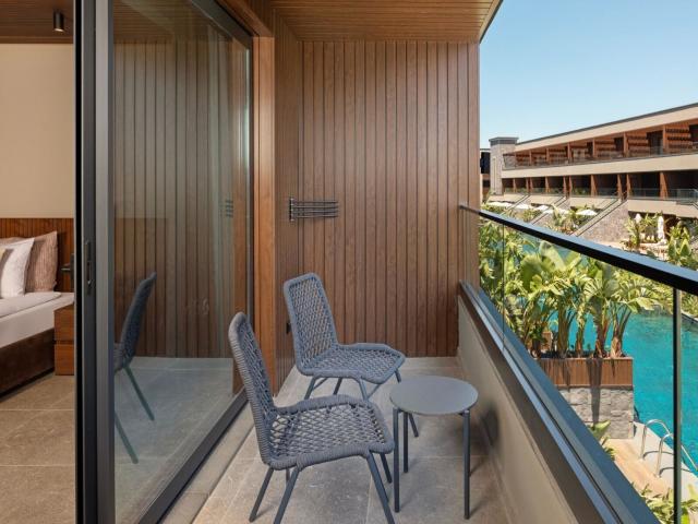 Jacaranda Luxury