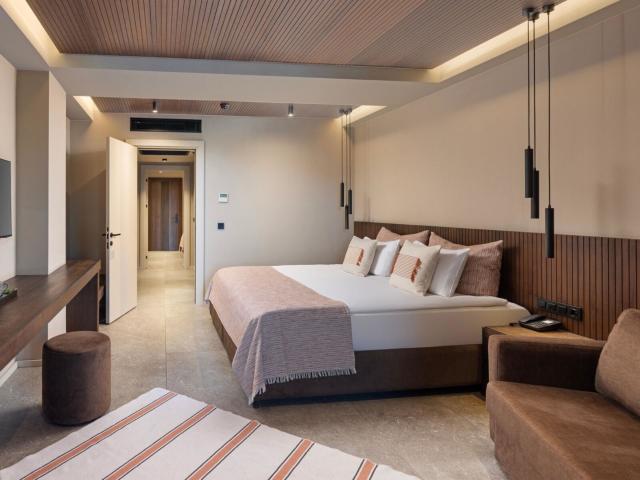 Jacaranda Luxury