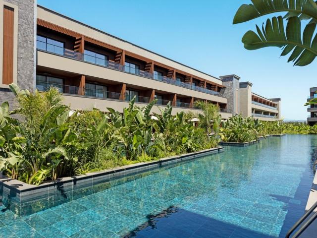 Jacaranda Luxury