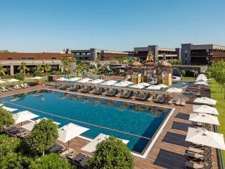 Jacaranda Luxury