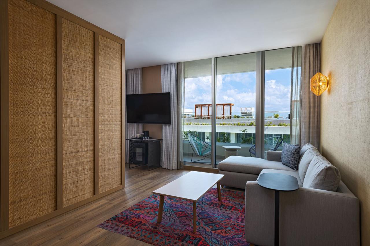 Aloft Playa del Carmen