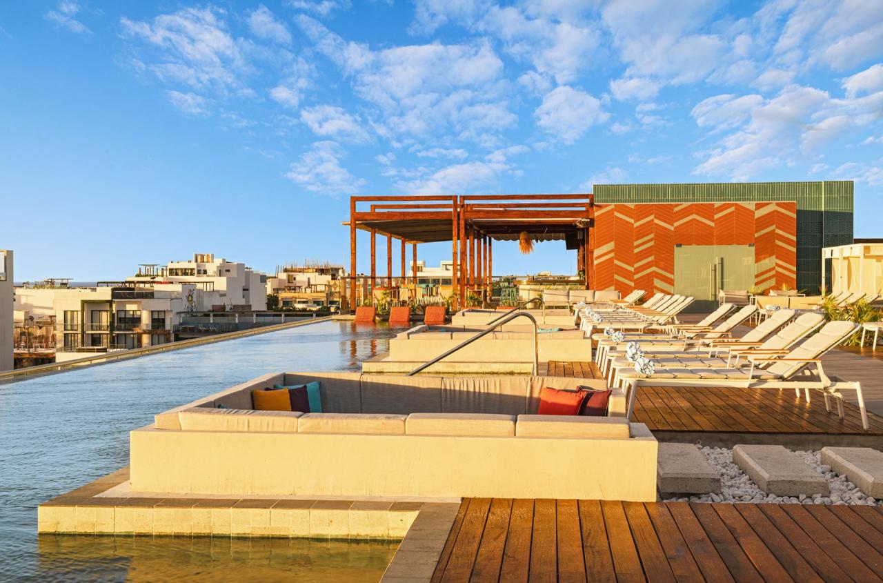 Aloft Playa del Carmen