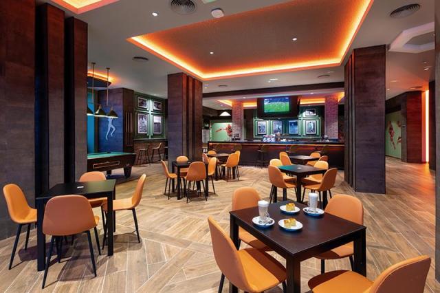 sports bar