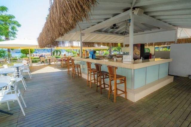 Faros Premium Beach