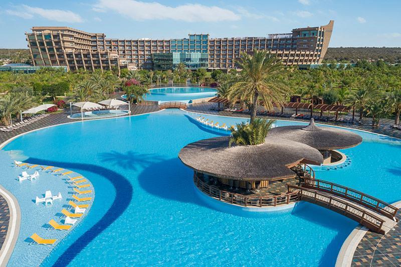 Noah's Ark Deluxe Hotel & Spa