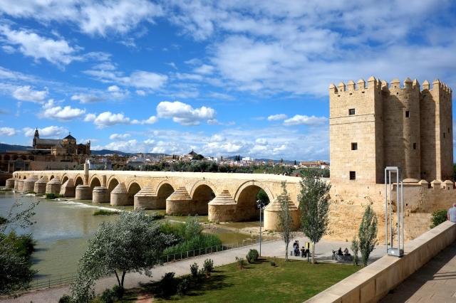 Córdoba - půvabné město nad řekou Guadalquivir