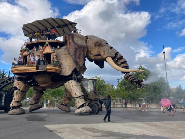 Mechanický slon v Nantes