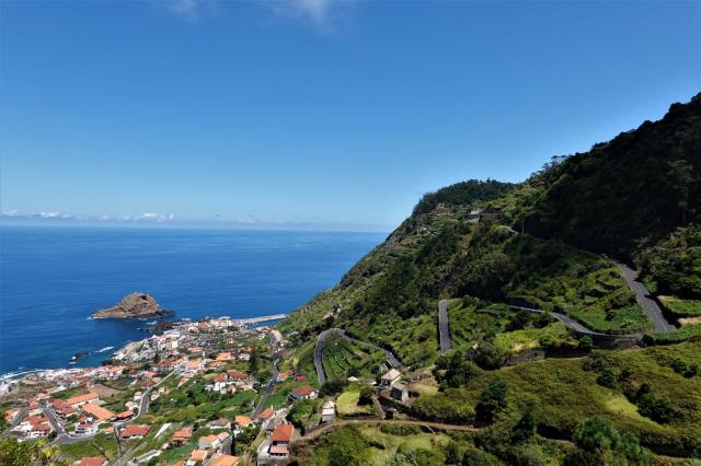 Porto Moniz - klid a nádherná panoramata na madeirském severozá