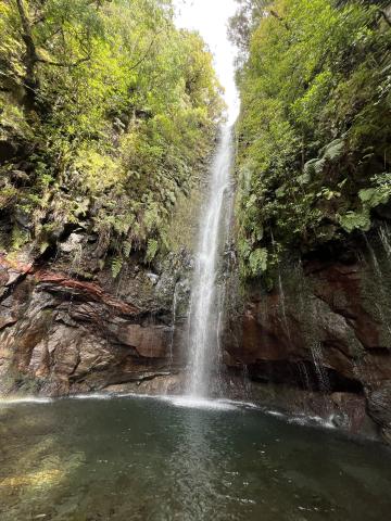 25 Fontes Falls