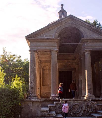 Sacro Bosco