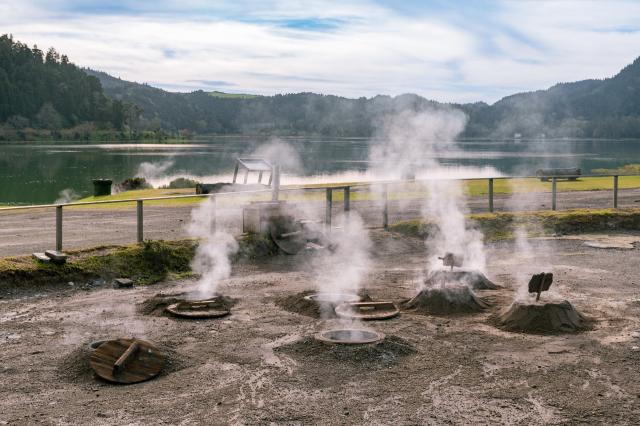 Furnas