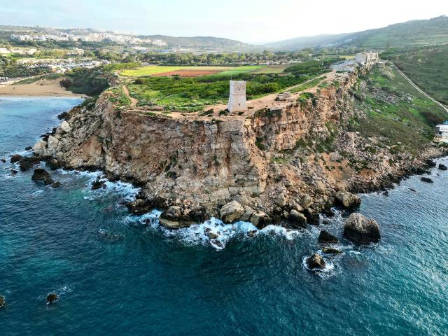 Għajn Tuffieħa Tower