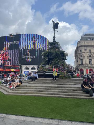 Piccadilly Circus