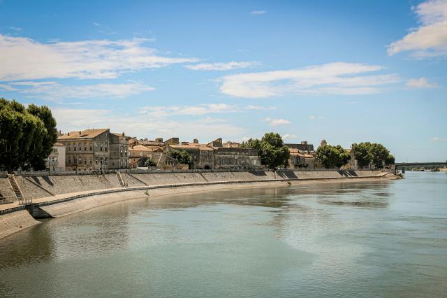 Arles