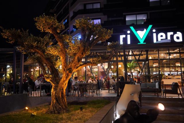 Riviera Bistro