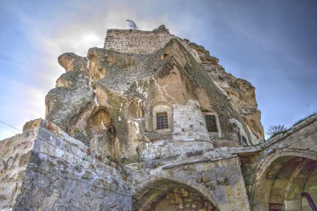 Ortahisar Castle