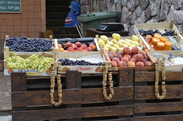 fruit-3694762.jpg