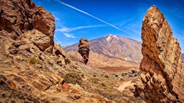 mountain-g6c2867730_1920.jpg