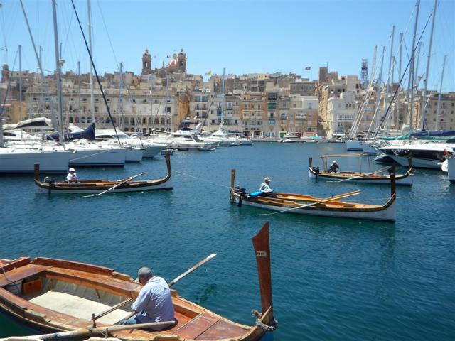 boats-gda56255f7_1920.jpg