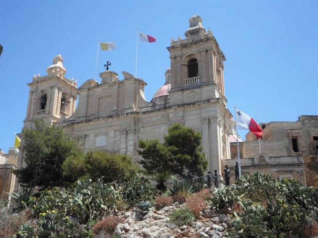 church-gaee382744_1920.jpg